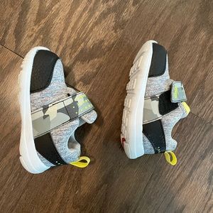 See Kai Run Ryder shoe- size 4